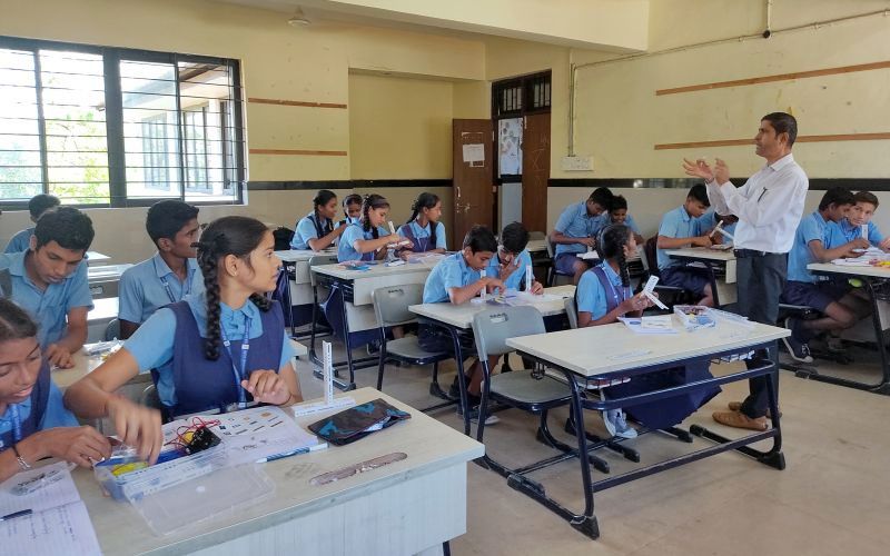 Budding Robotics Students Experience World of Robotics at Government High School Aquem