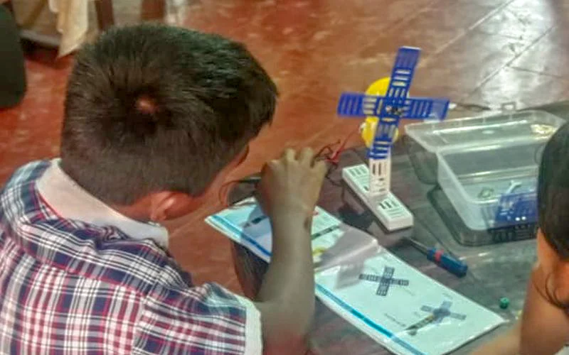 Robotics Workshop at Shri Nirakar Vidyalaya, Mashem with Hands-On Learning Experience