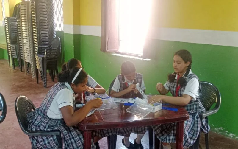 Robotics Workshop at Shri Nirakar Vidyalaya, Mashem with Hands-On Learning Experience